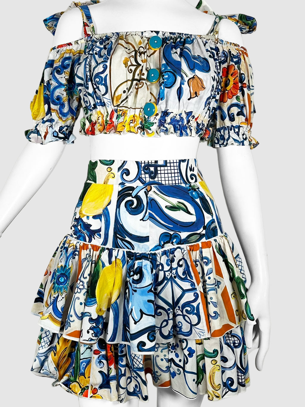 Dolce & Gabbana White with Multicolour Majolica Printed Two Piece Set Size 40 Consignment Secondhand Designer Luxury Resale Toronto Trendy