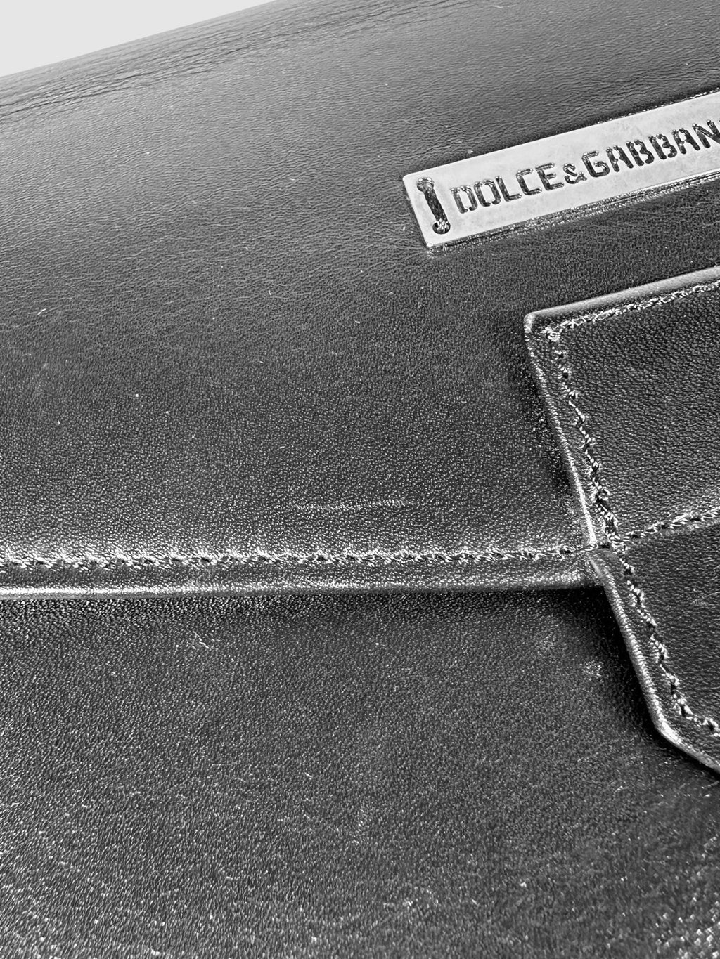 Leather Travel Pouch