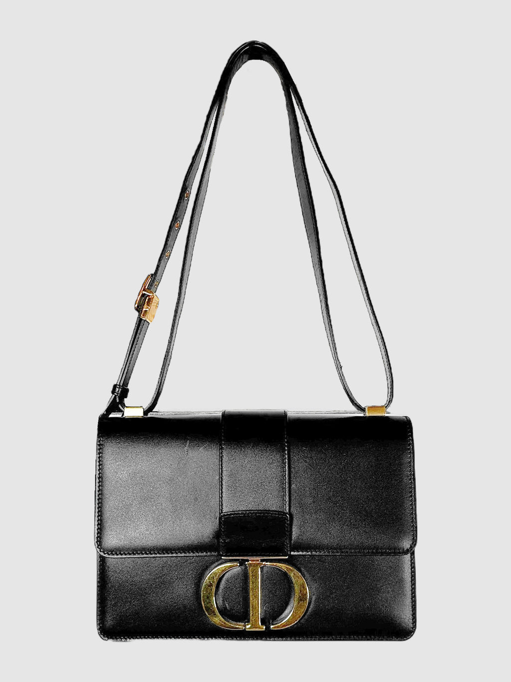 30 Montaigne Flap Bag