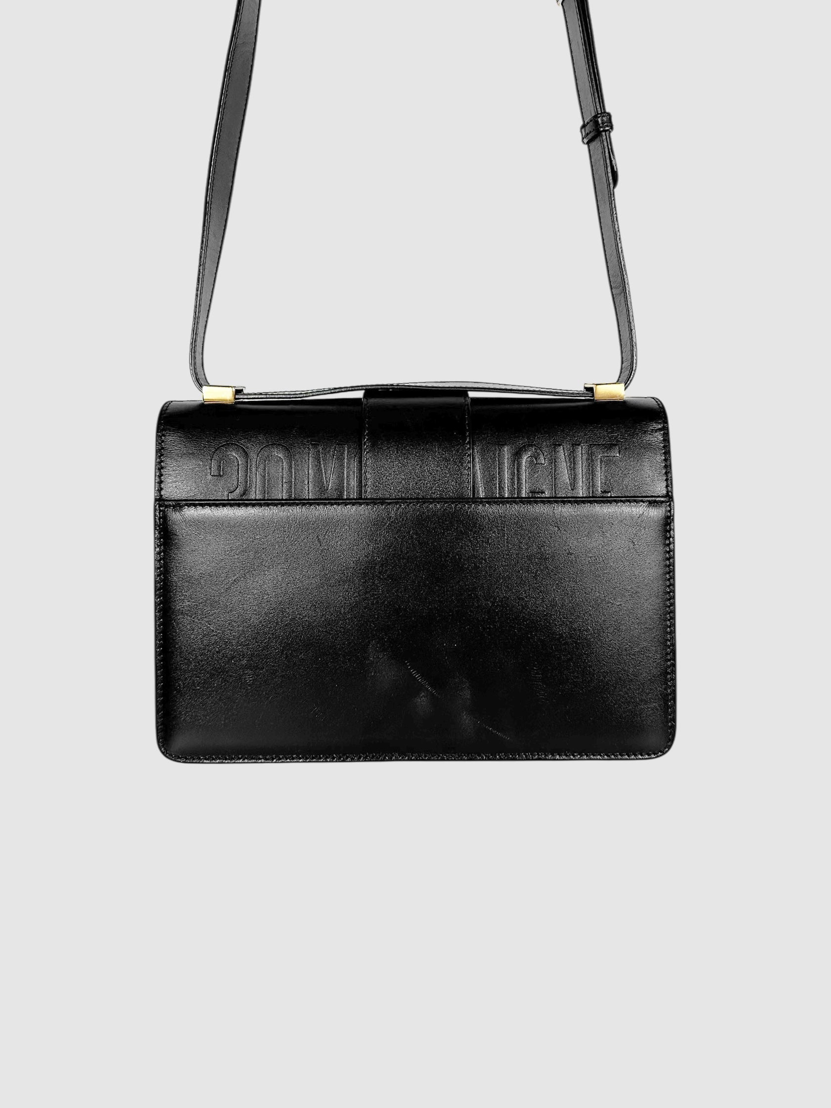 30 Montaigne Flap Bag