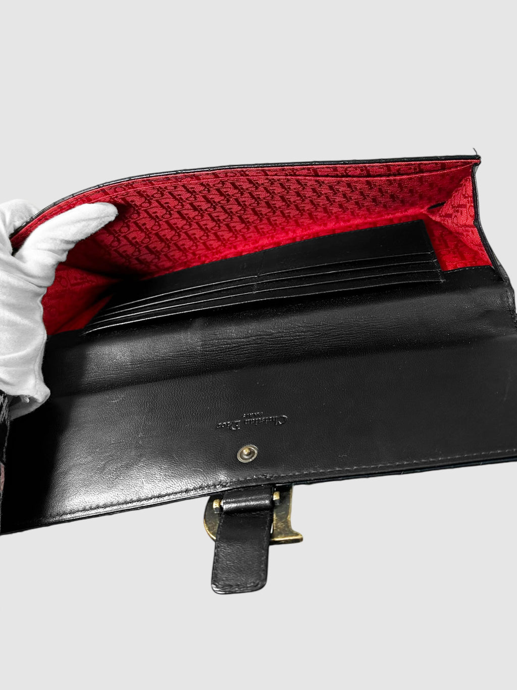 Cannage D Wristlet Clutch