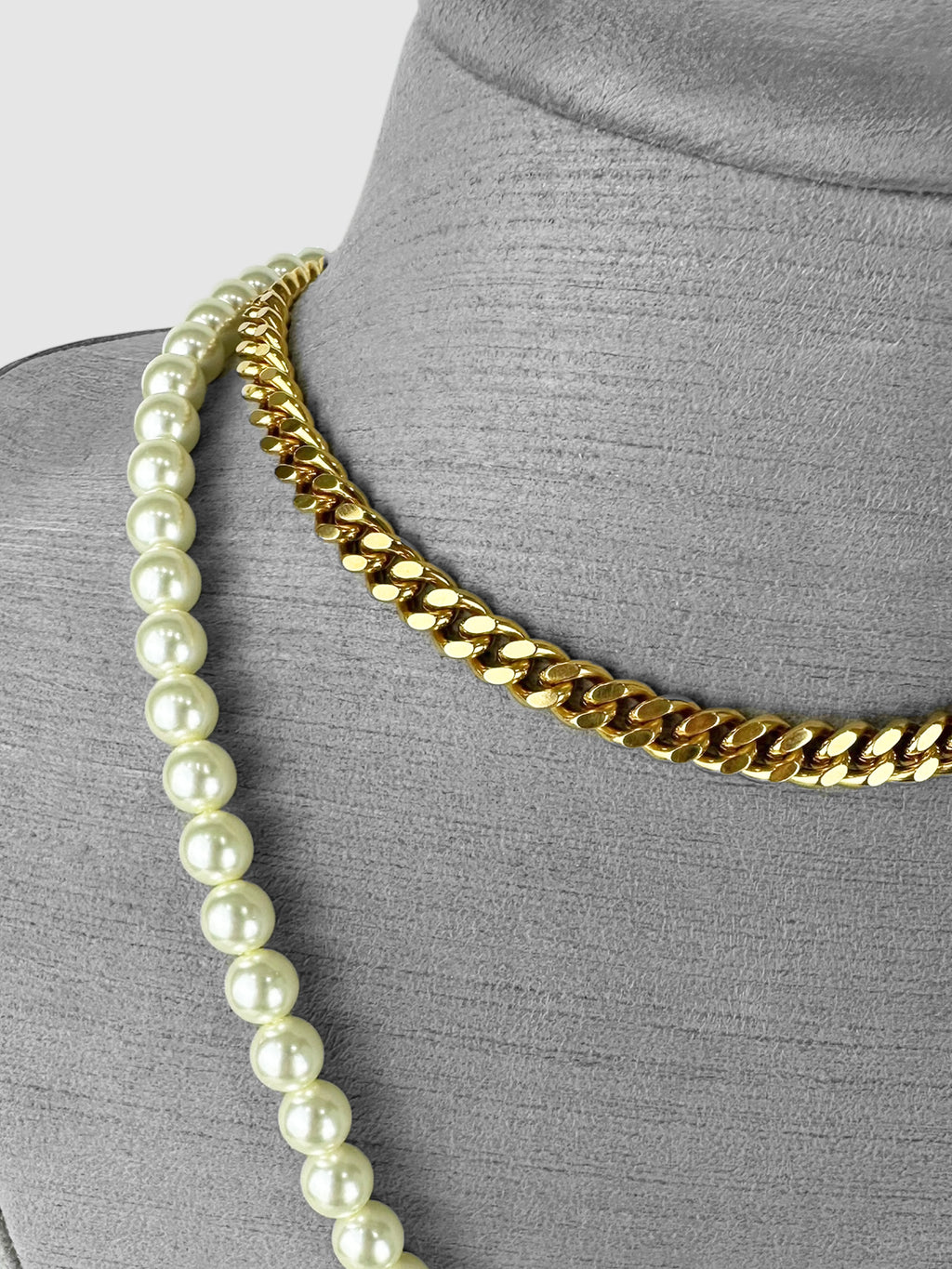 Pearl Chain D Necklace