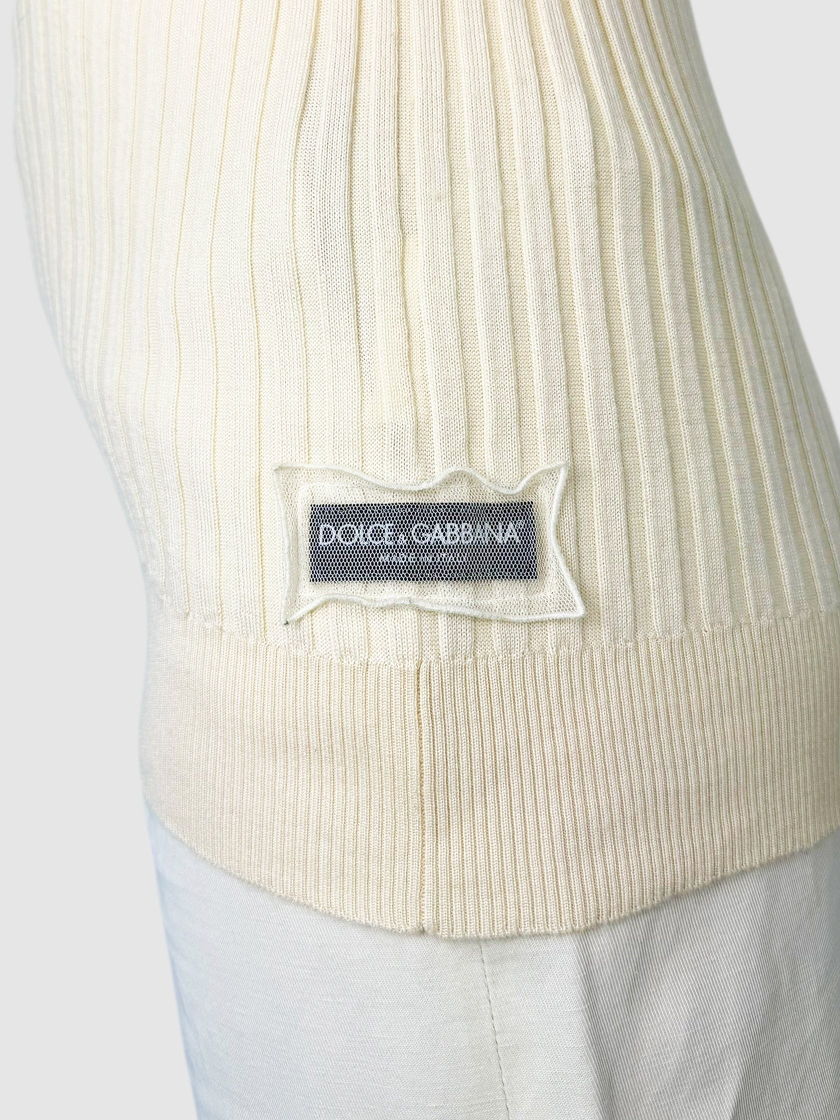 Ribbed Sleeveless Top