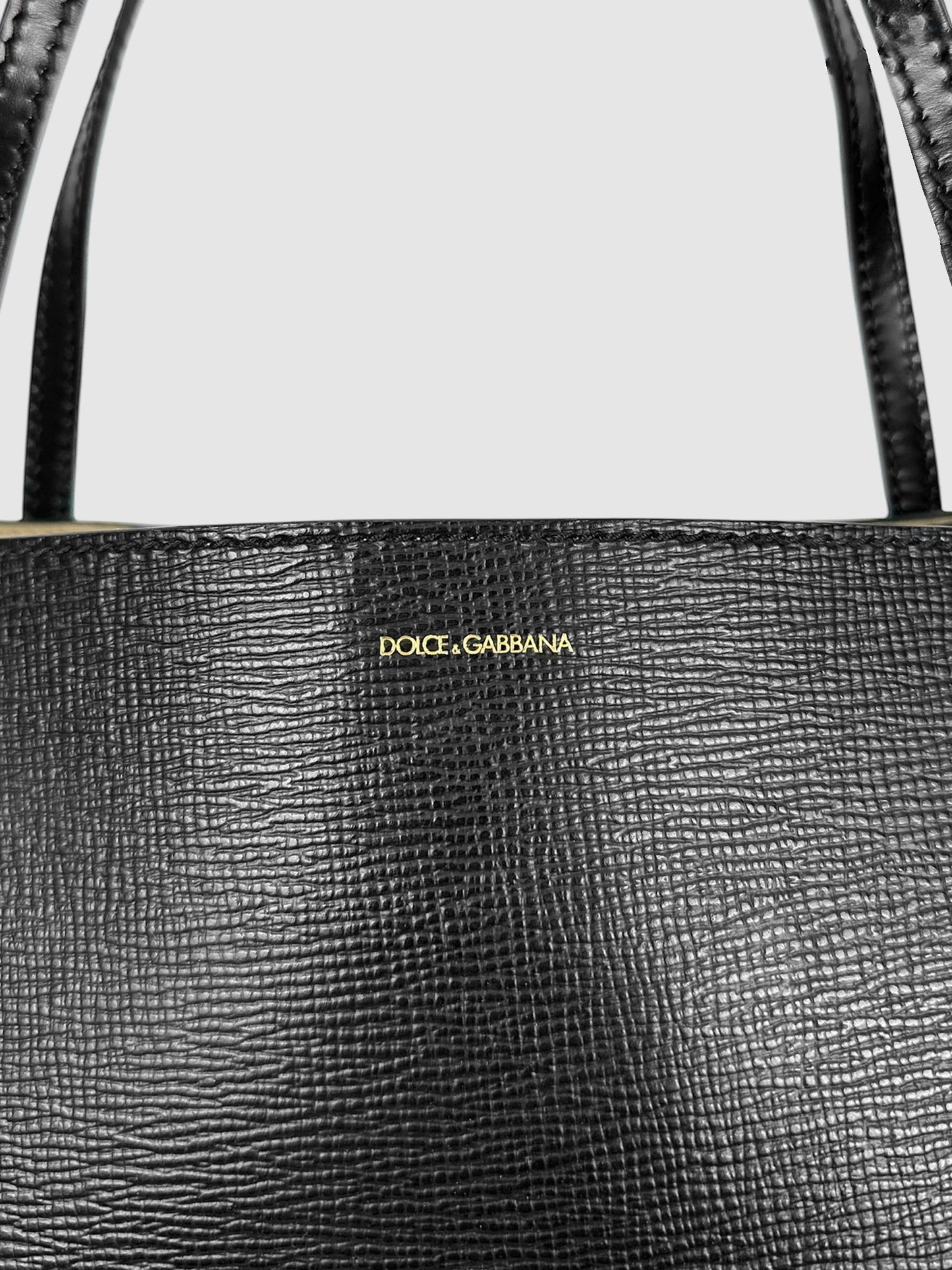 Dauphine Escape Tote Bag