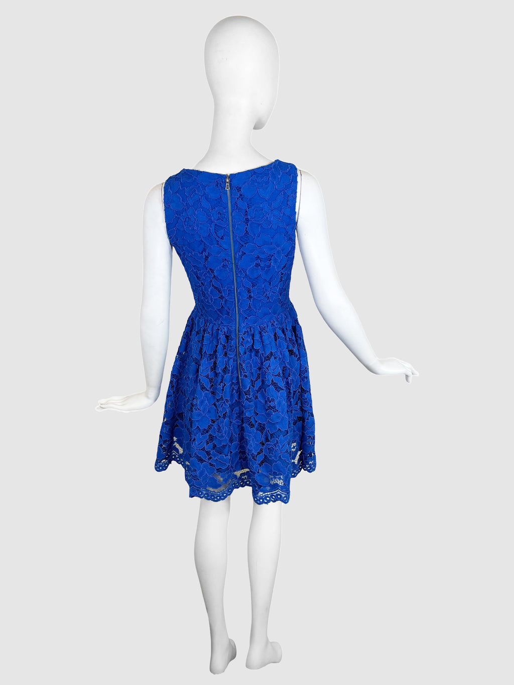 Alice + Olivia High Neck Lace Dress - Size 6