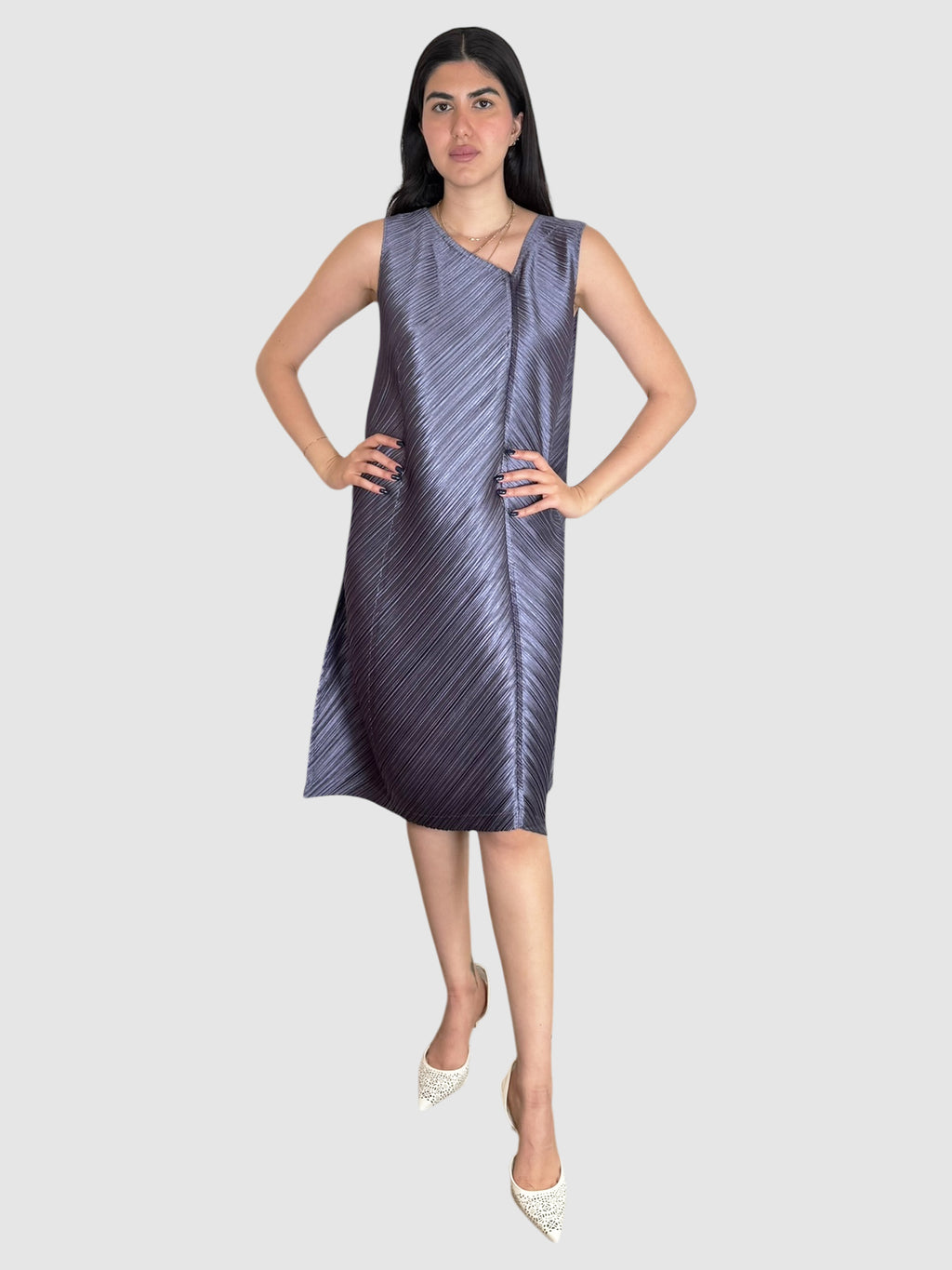 Sleeveless Pleated Dress