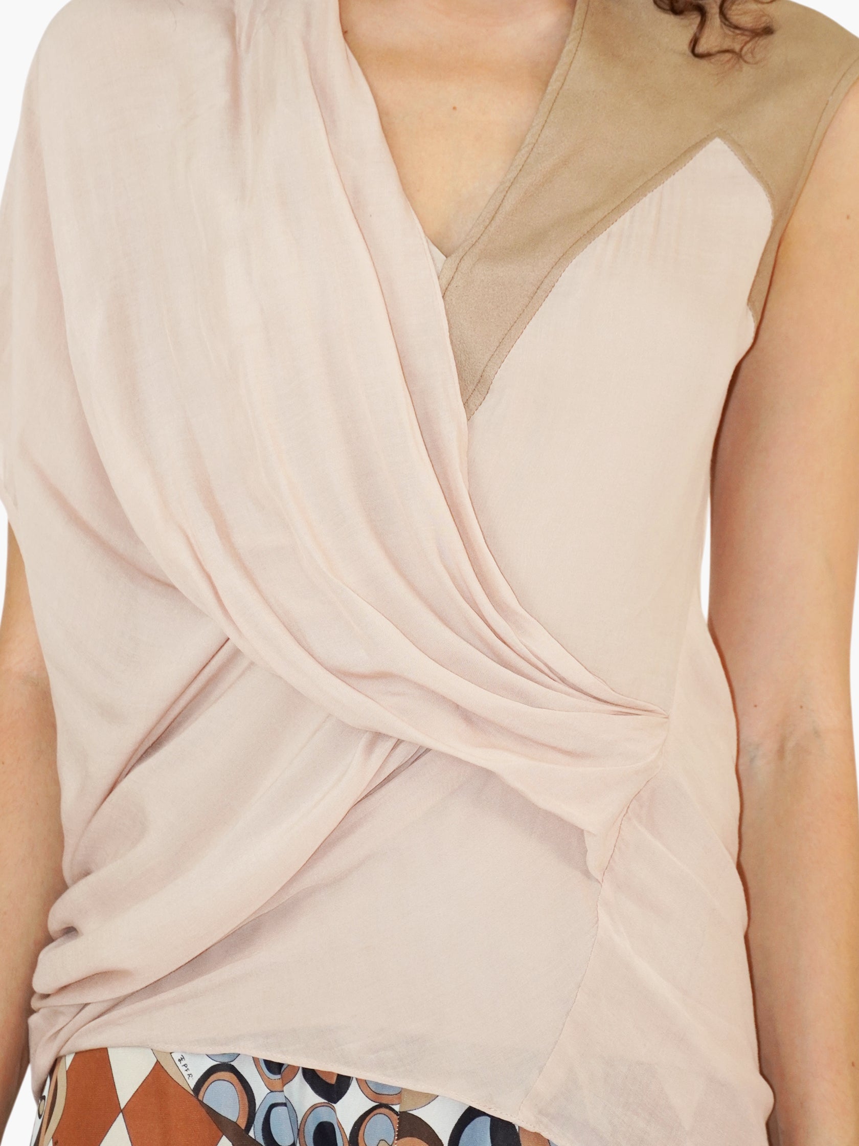 Asymmetric Ruched Top