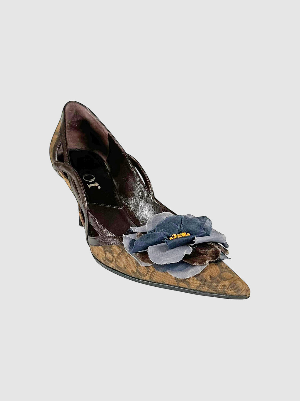 Flower Appliqué Pumps