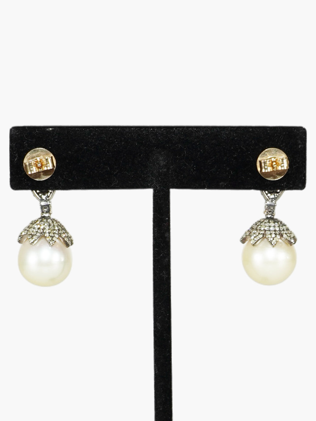 Pearl Drop Earrings