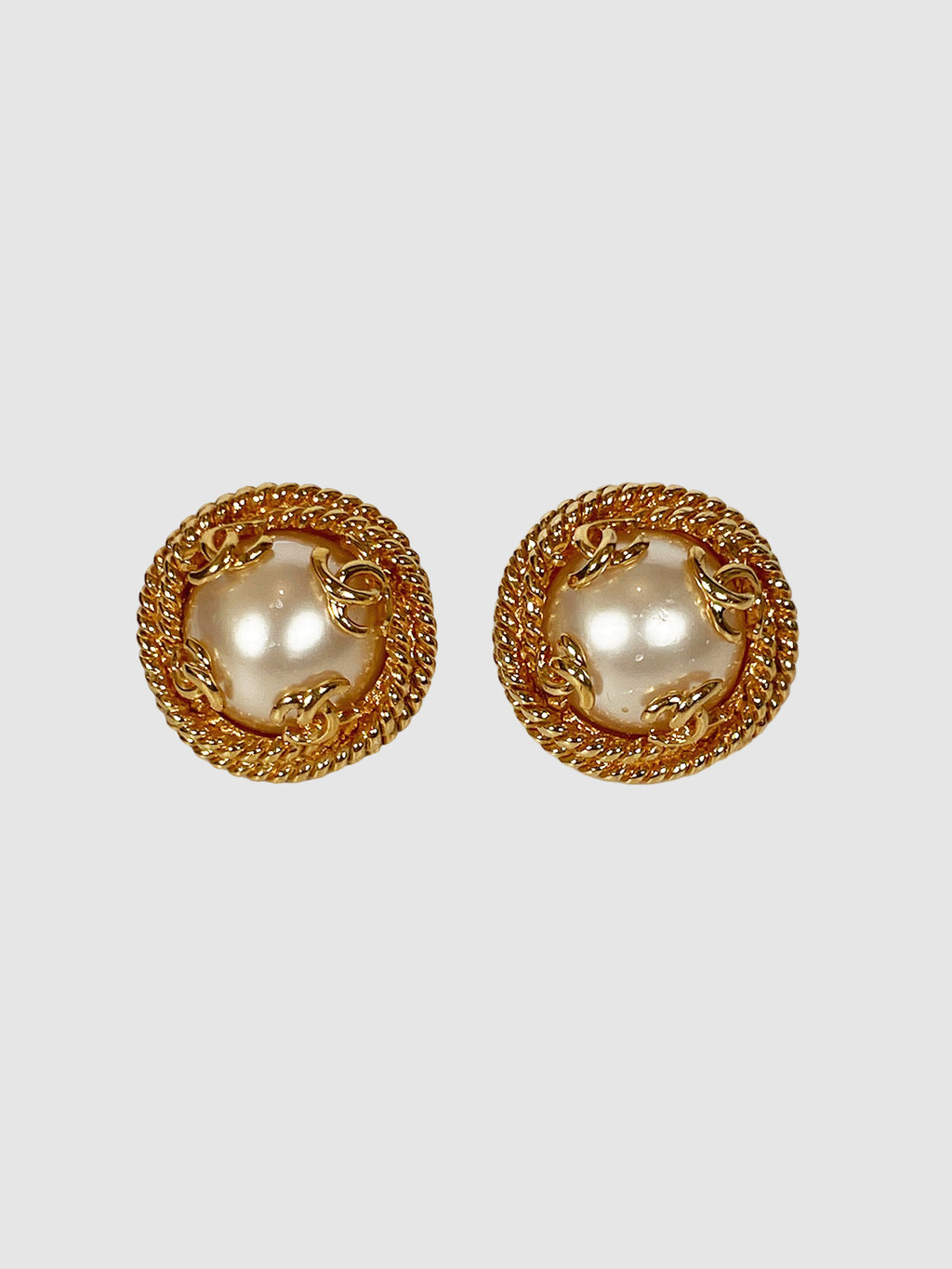 Chain on Faux Pearl Clip-On Earrings