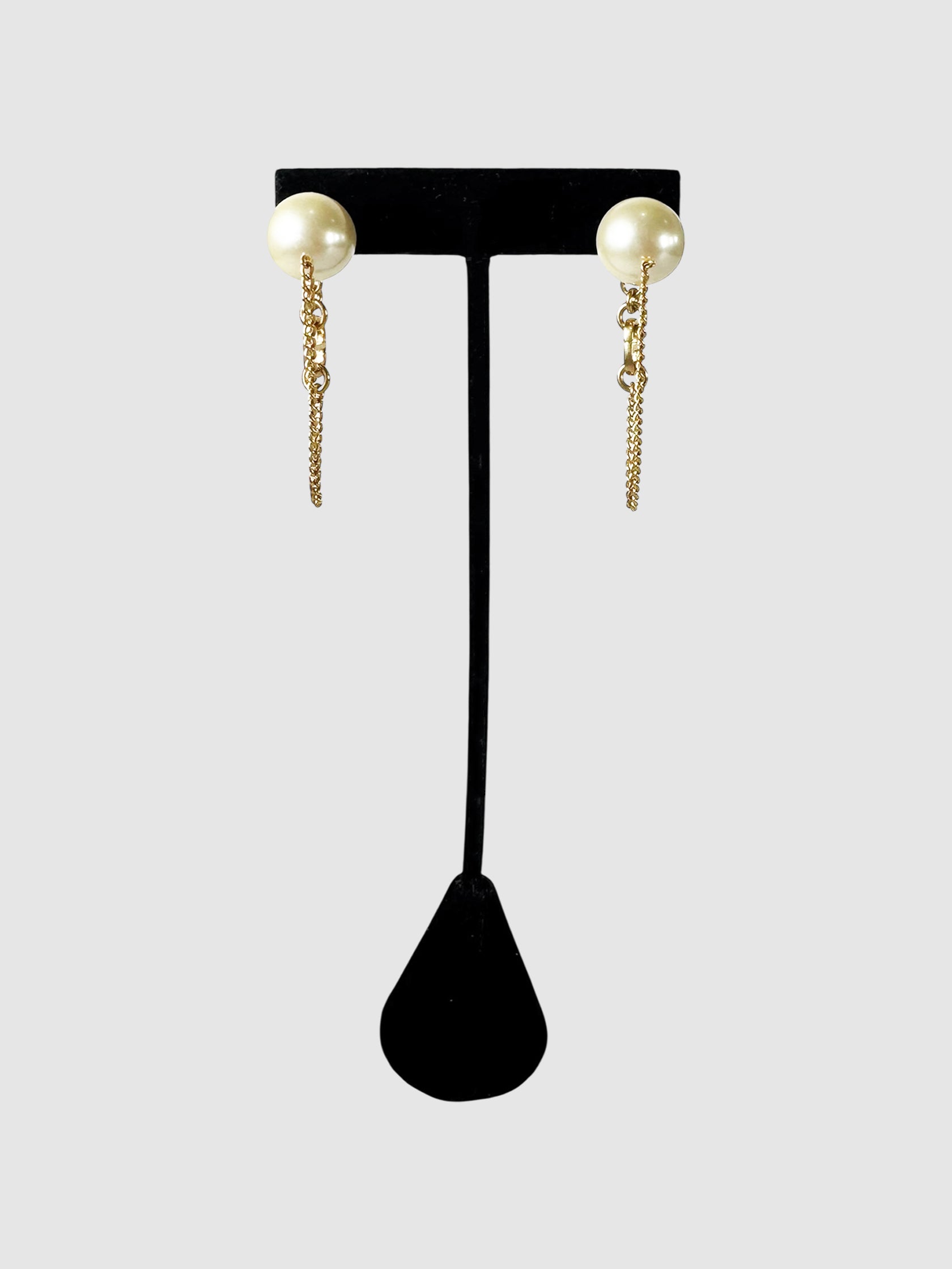 Pearl Tribales Earrings