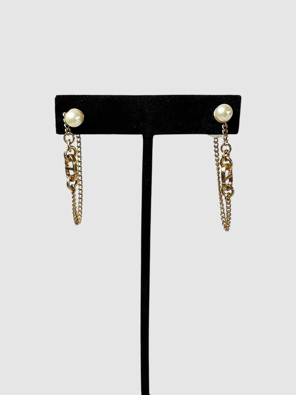 Pearl Tribales Earrings