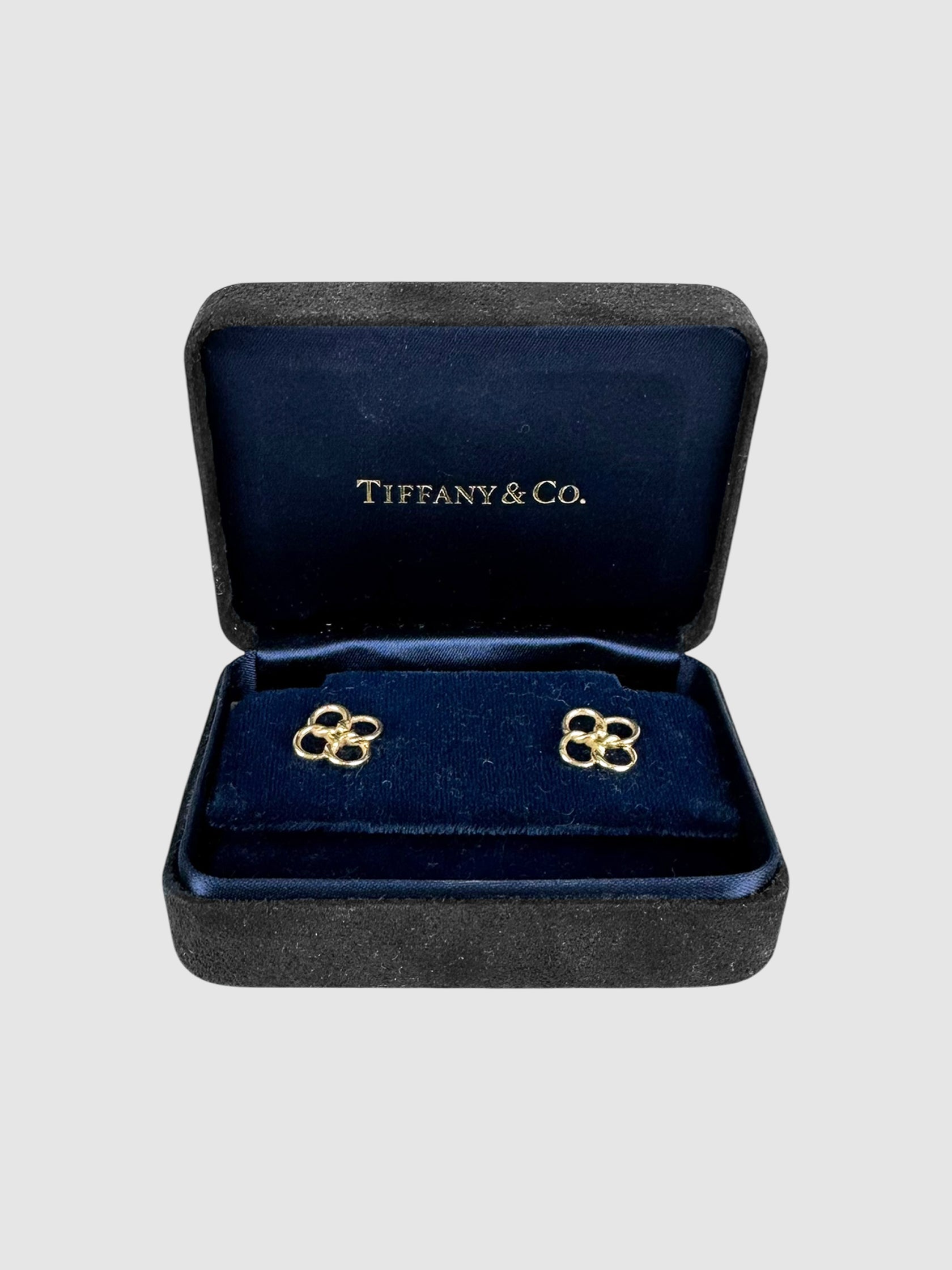 Quadrifoglio Flower Stud Earrings