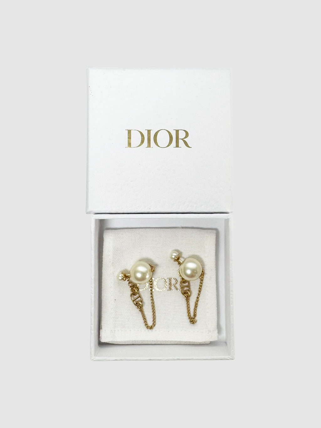 Pearl Tribales Earrings