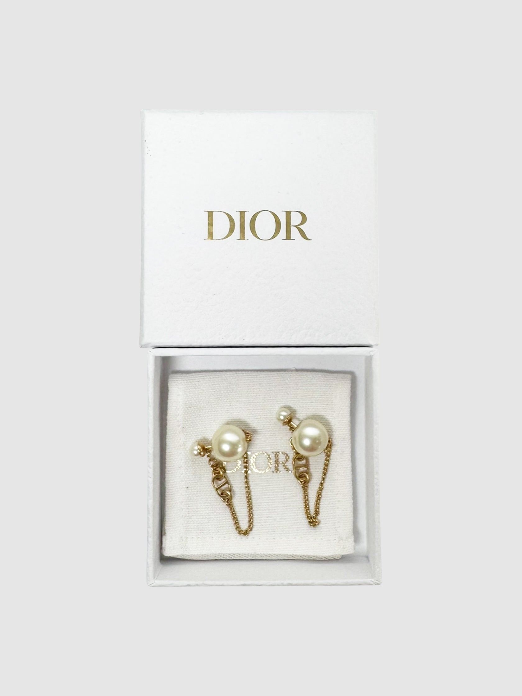 Pearl Tribales Earrings