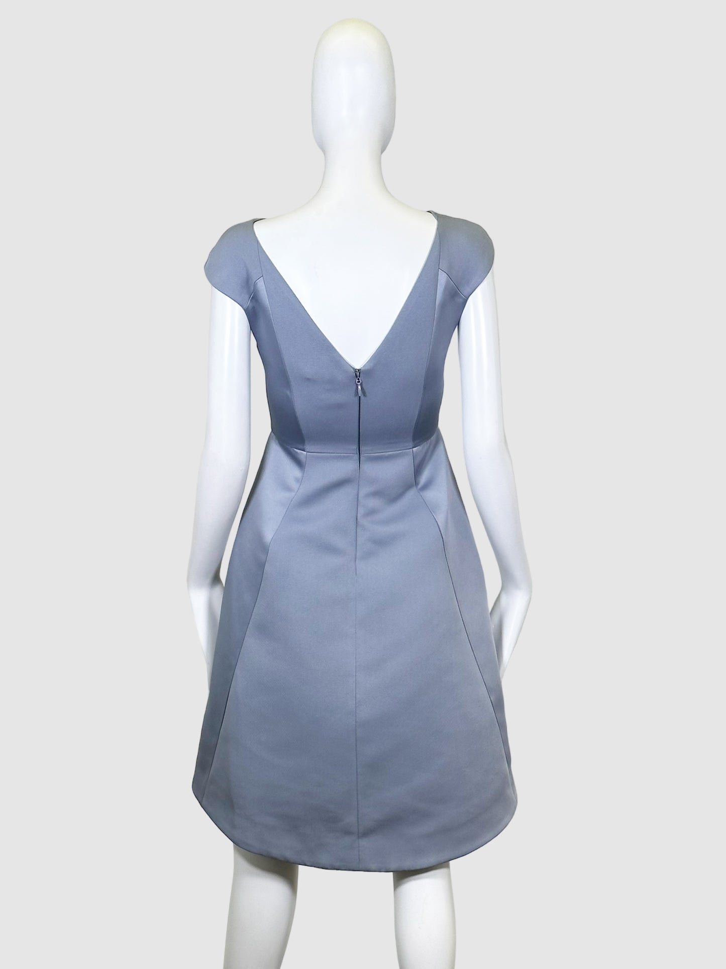 Bateau Neckline Knee-Length Dress - Size 0