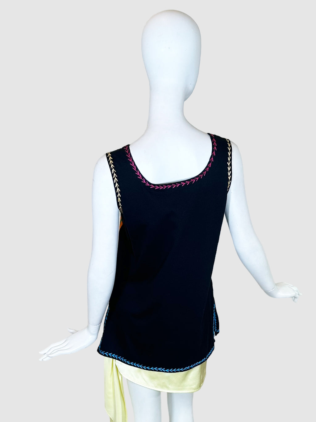 Logo Embroidered Details Sleeveless Top - Size S/M