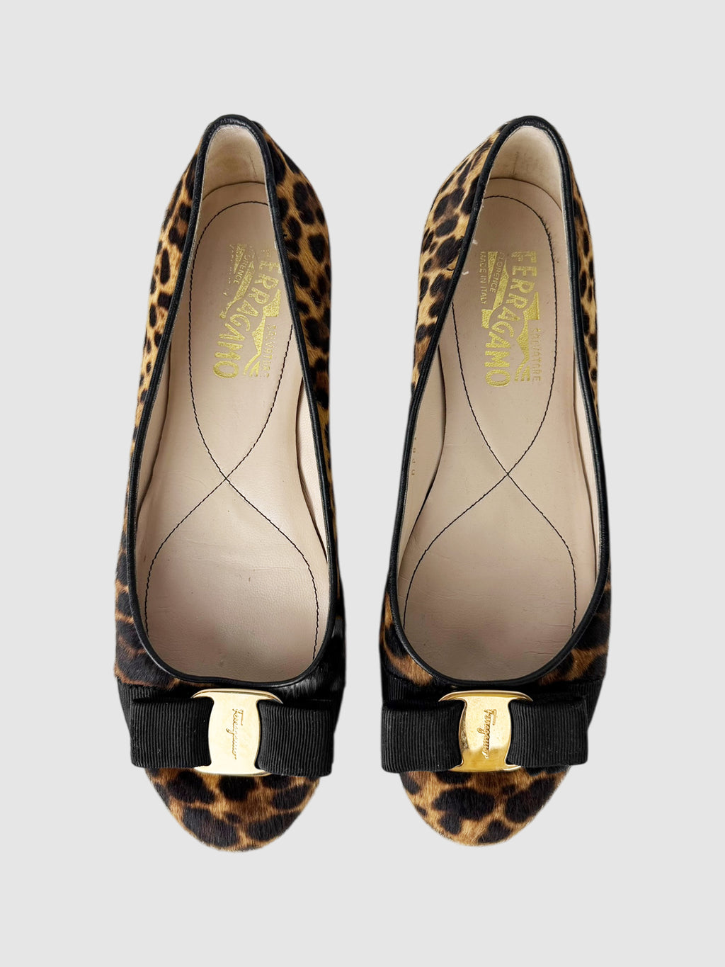 Leopard Vara Flats