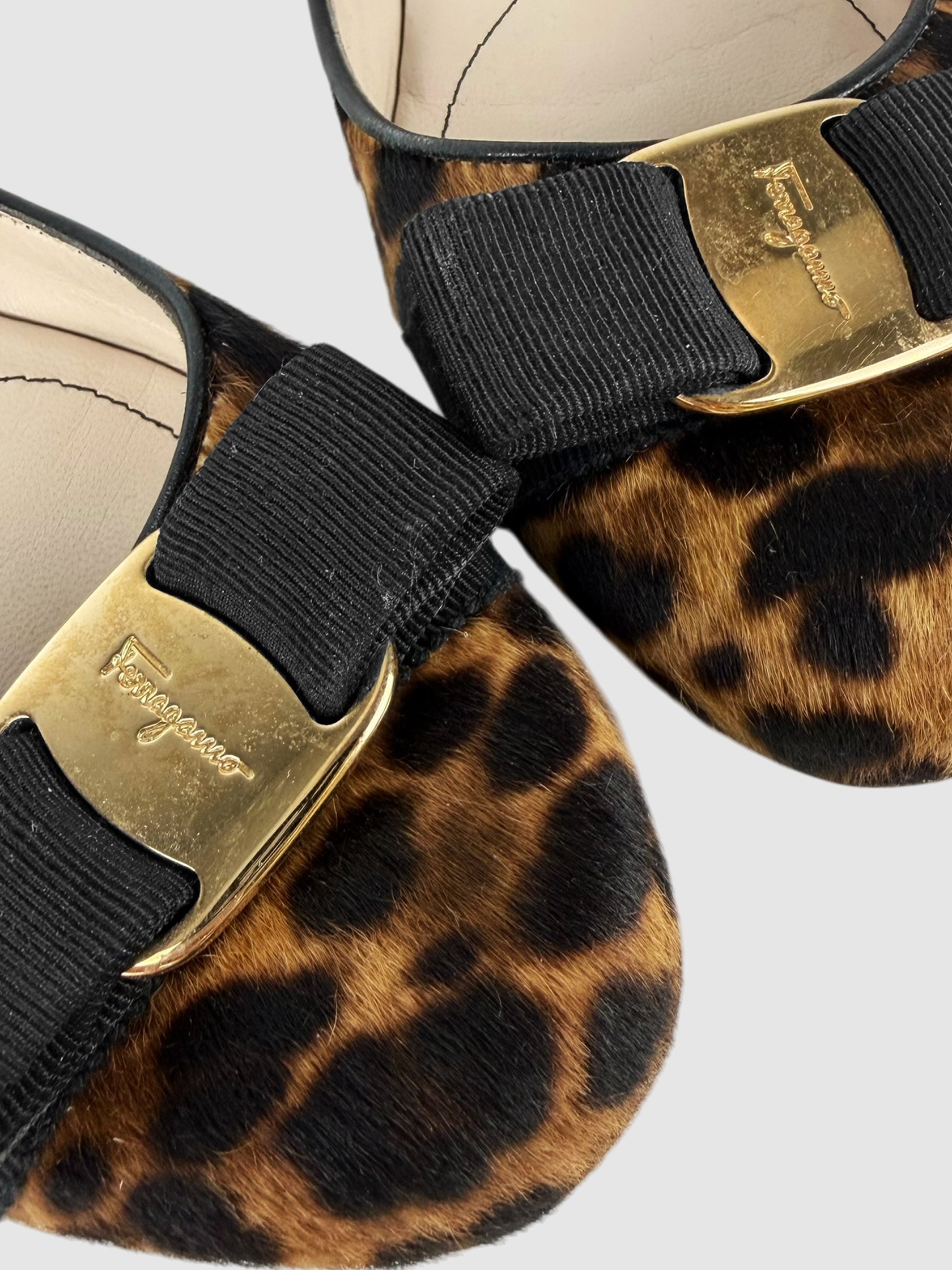 Leopard Vara Flats