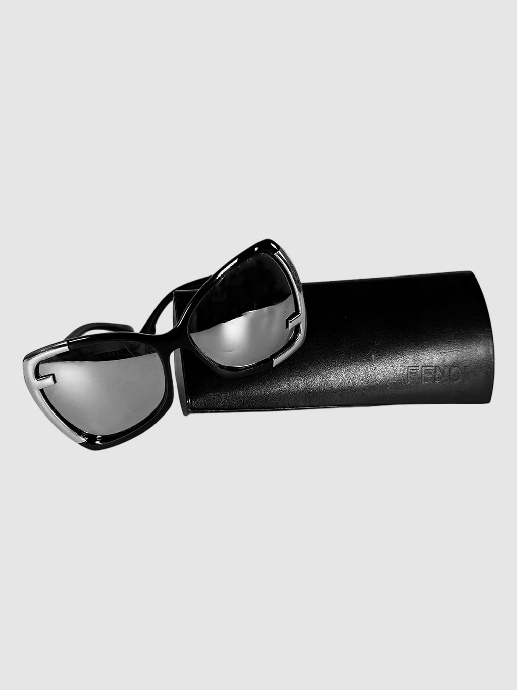 Fendi Black and Silver-Tone Oversized Reflective Sunglasses with Fendi "F" on Frame Consignment Secondhand Designer Luxury Resale Toronto Trendy