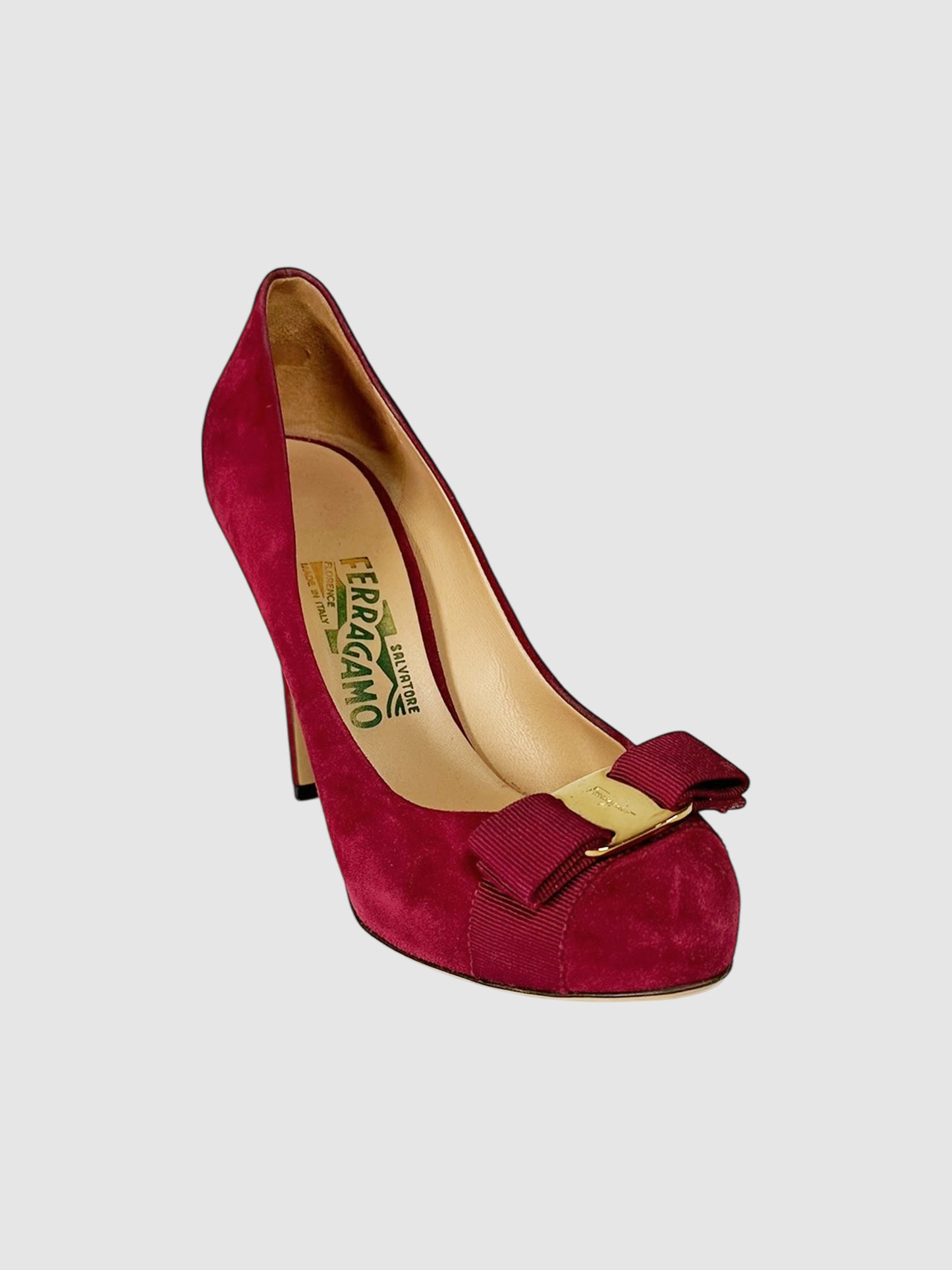 Vara Bow Pumps