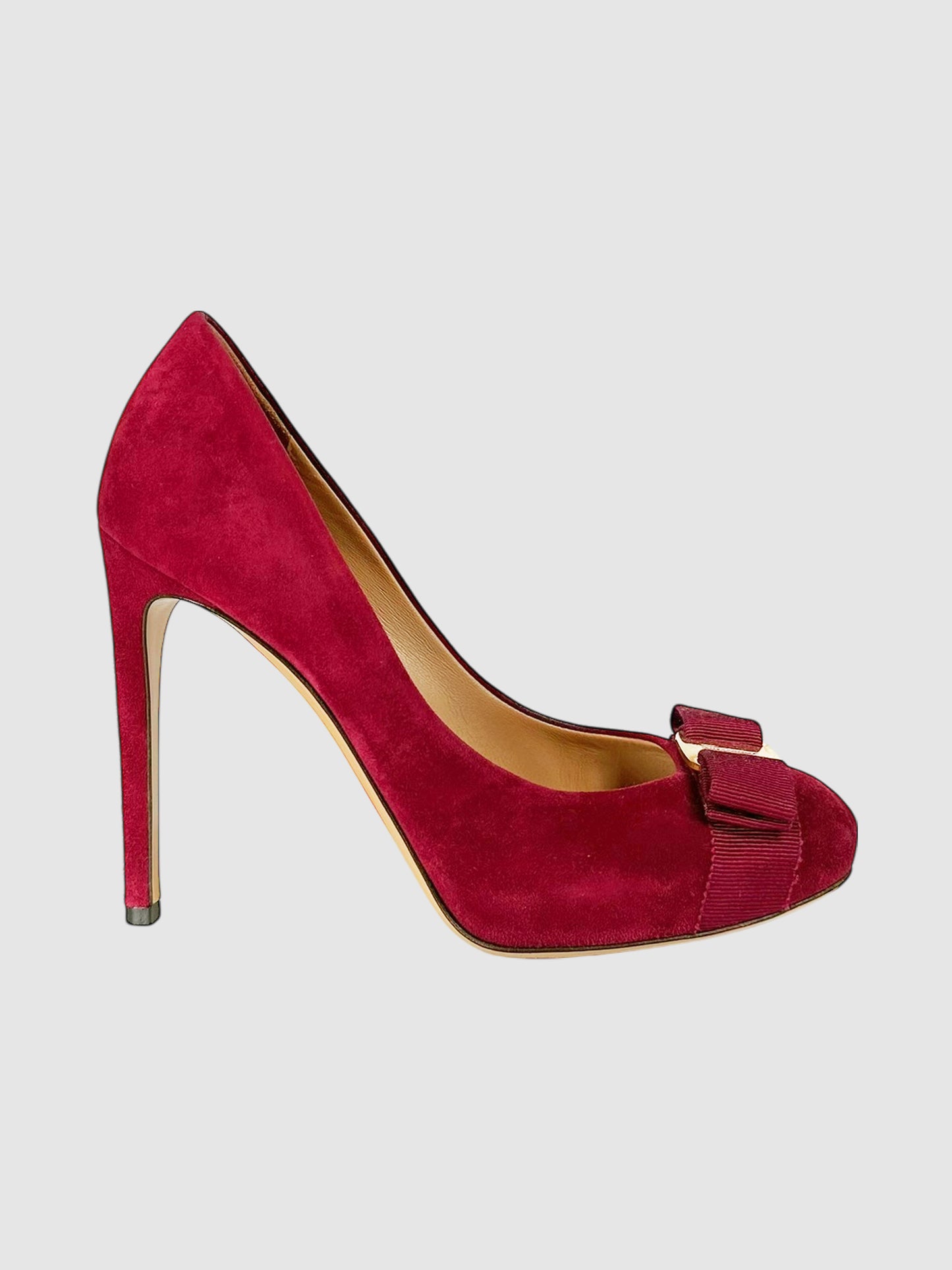 Vara Bow Pumps
