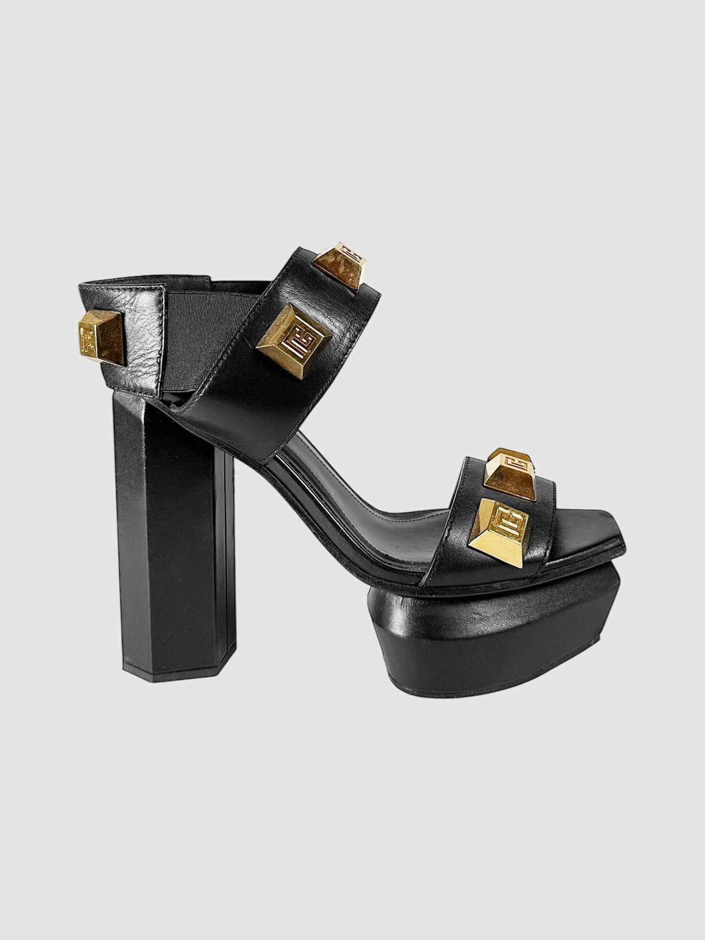 Ava Studded Pumps