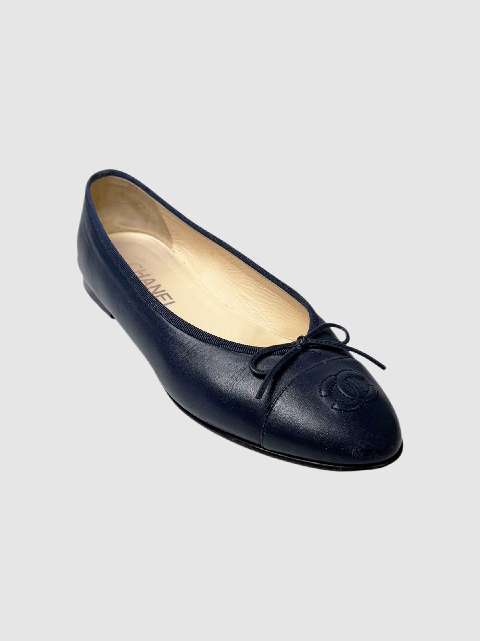 CC Cap Toe Flats