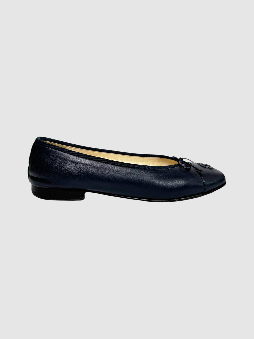 CC Cap Toe Flats