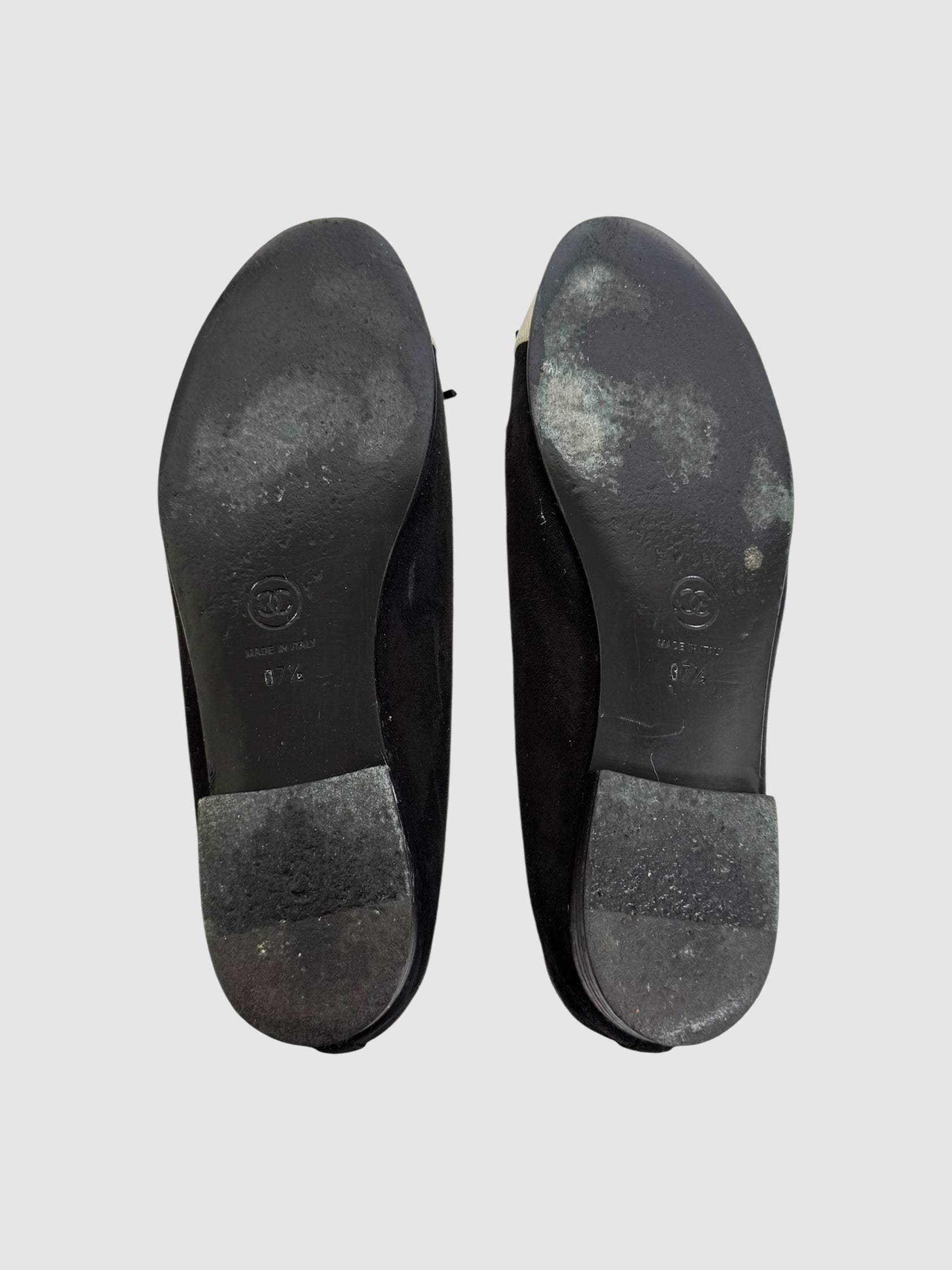 Hologram CC Flats