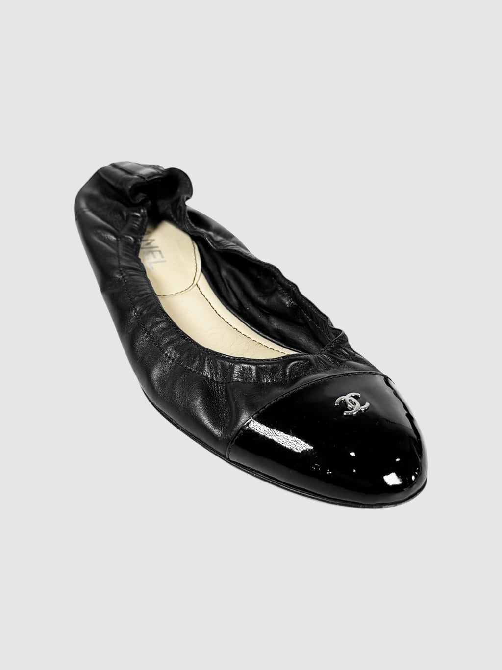 Chanel Black Leather CC Scrunchie Ballerina Flats, Size 39 9 Luxury Designer Resale Vintage Secondhand RealReal Consignment Toronto