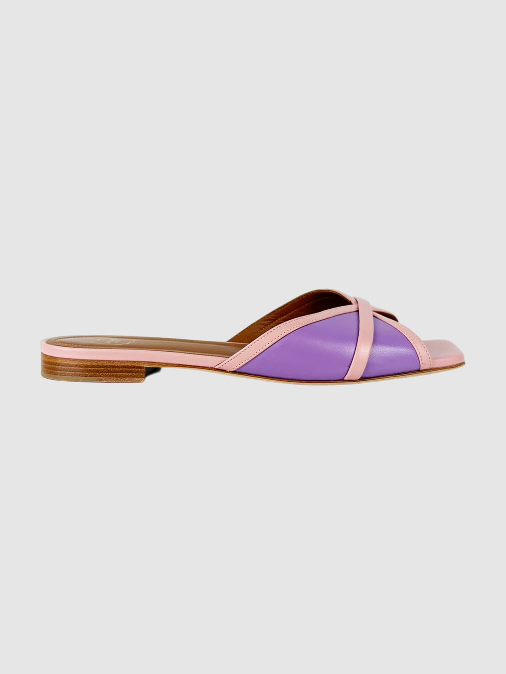 Perla Flat Sandals