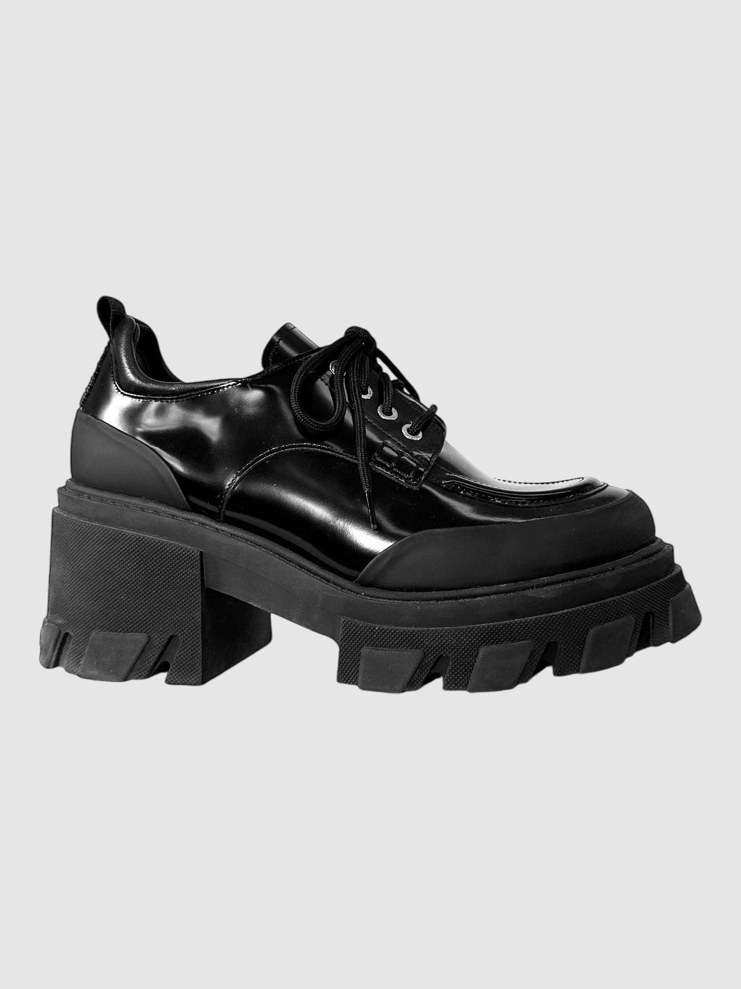 Lace-Up Platform Oxford Shoes - Size 40