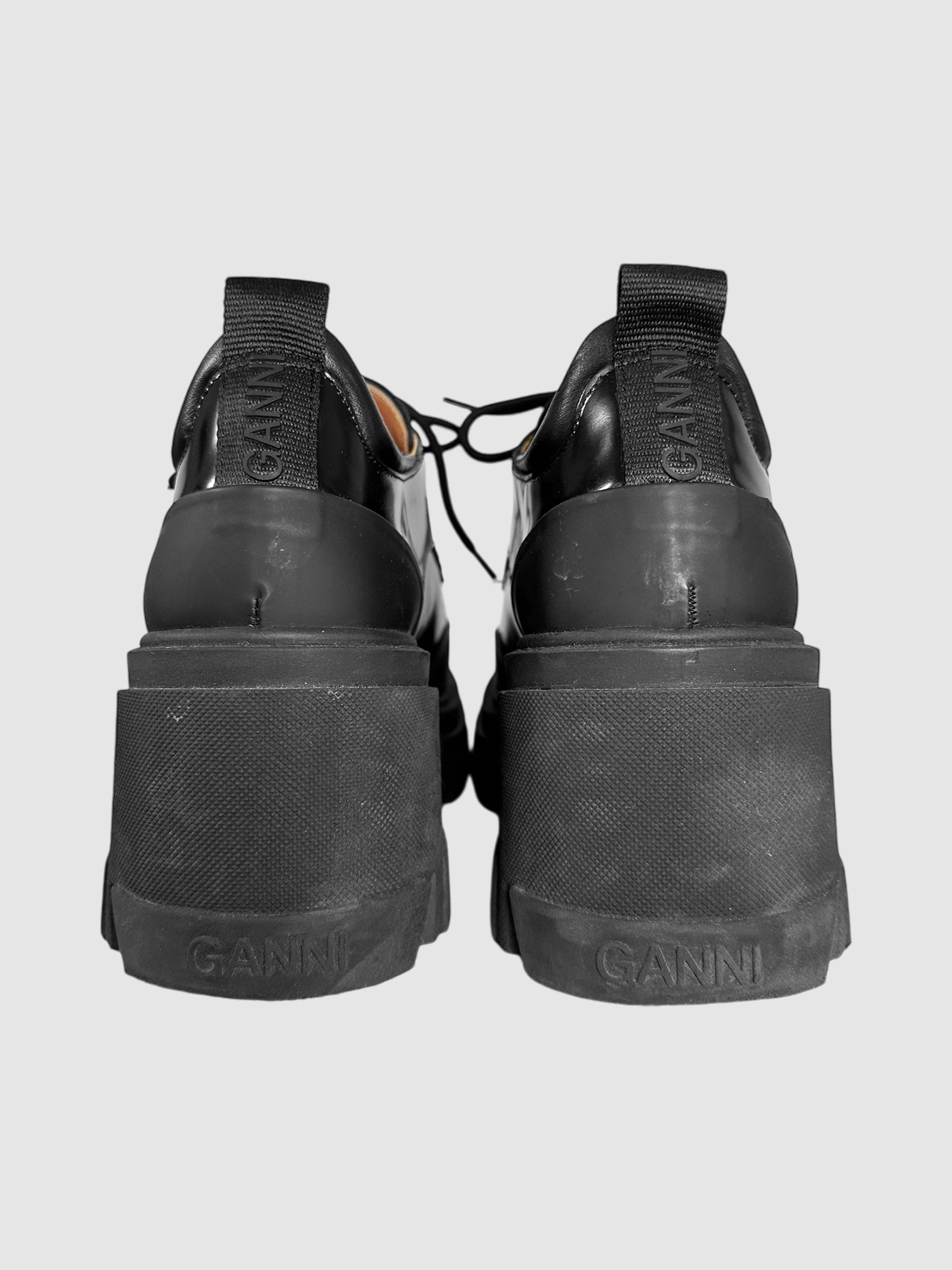 Platform Oxford Shoes