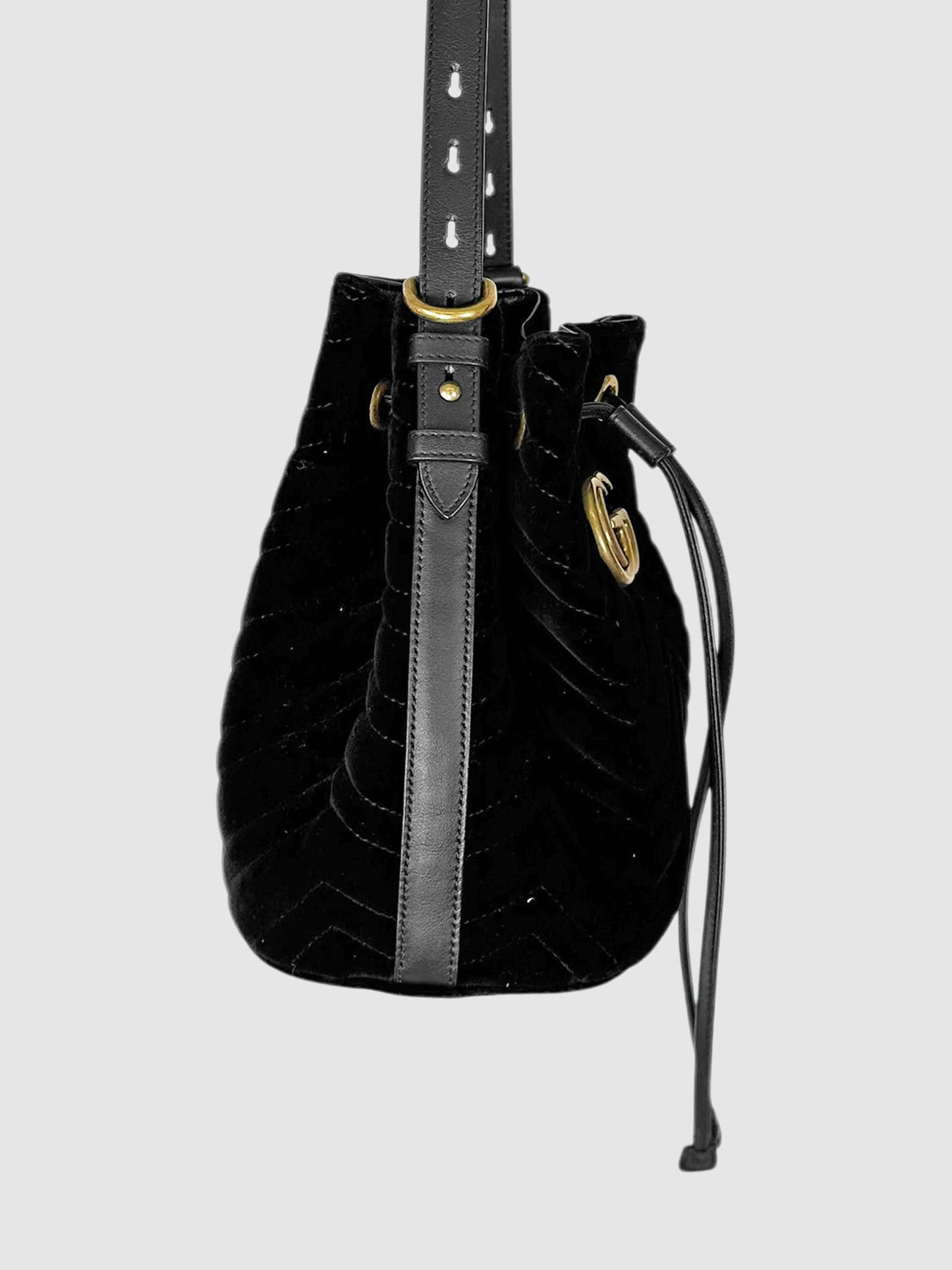 GG Marmont Chevron Bucket Bag