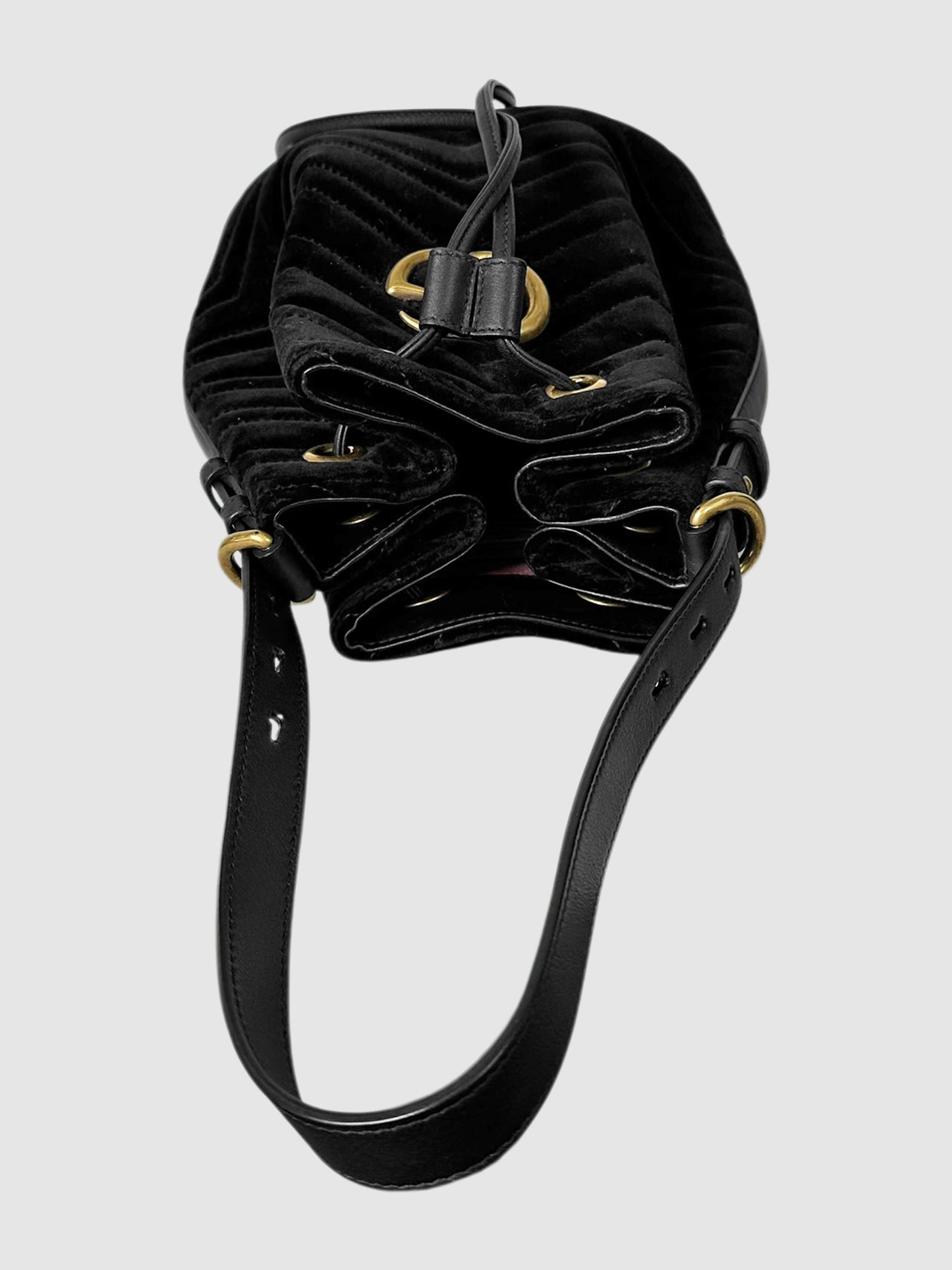 GG Marmont Chevron Bucket Bag