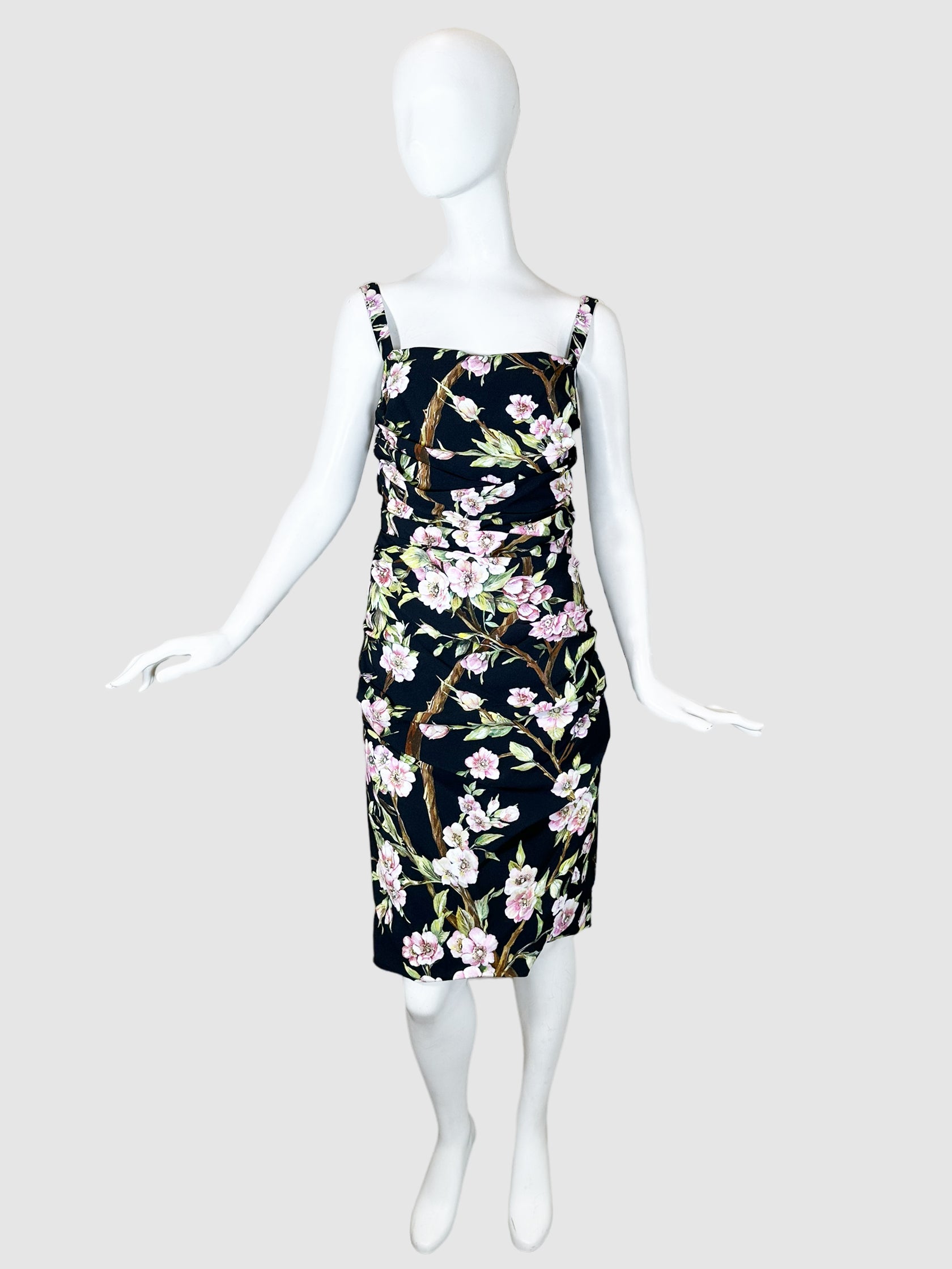 Floral Print Rushed Dress - Size 44