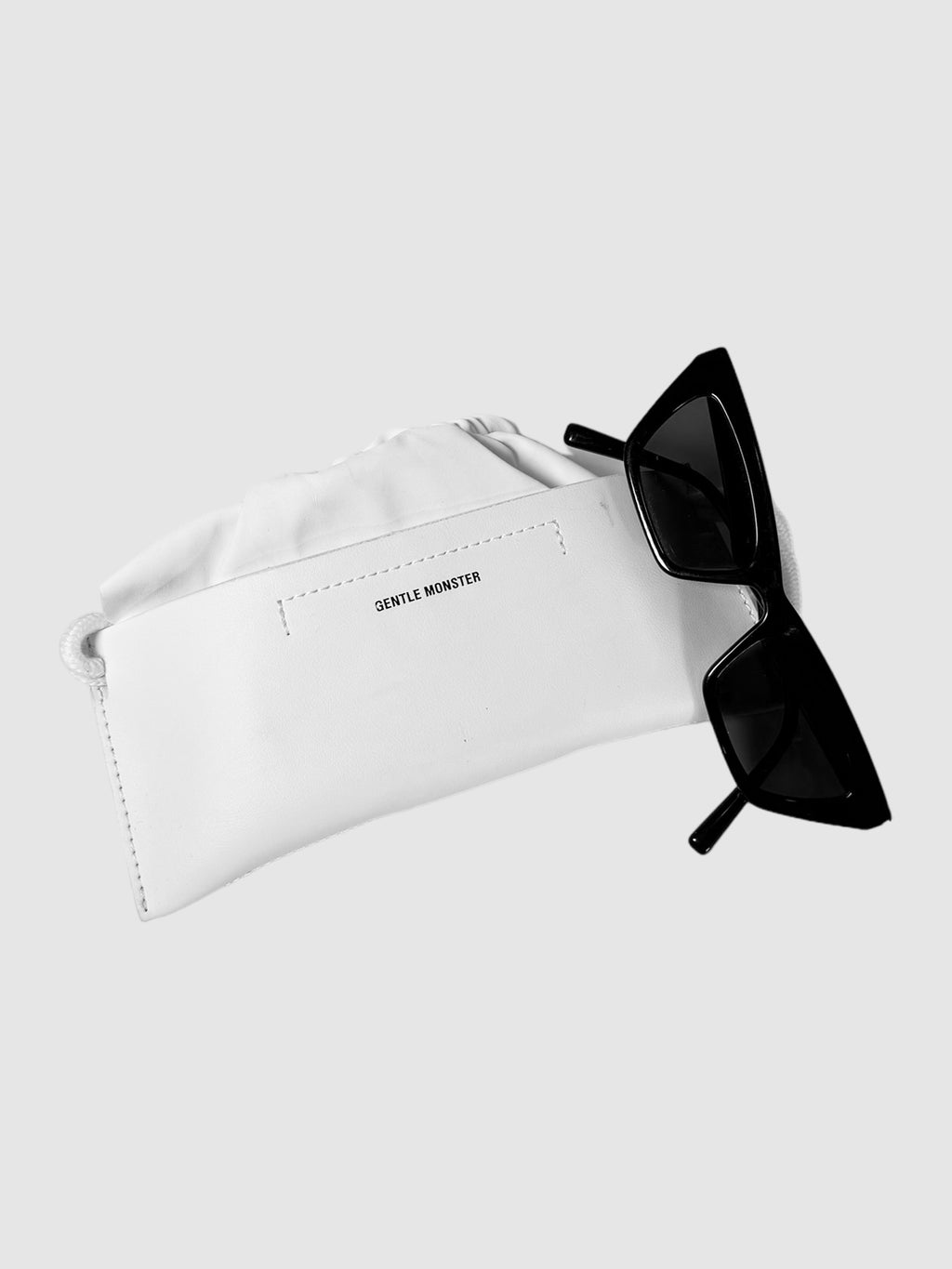 Gentle Monster Chapssal 01 Sunglasses in Black Consignment Secondhand Designer Luxury Resale Toronto Trendy