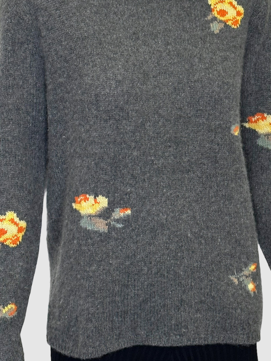 New Scotland Cashmere Crewneck Sweater - Size M