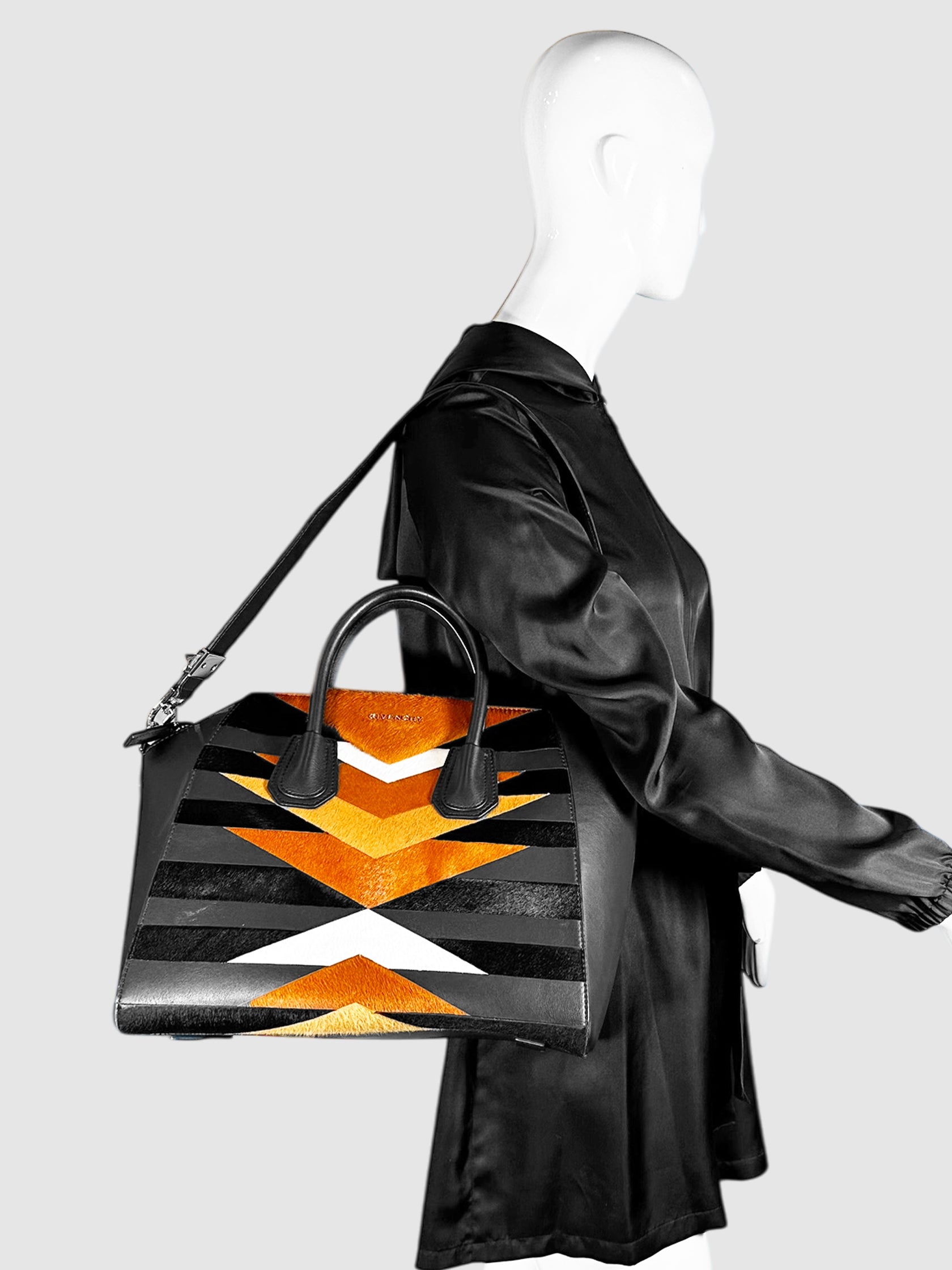 Medium Pony Hair Antigona Bag