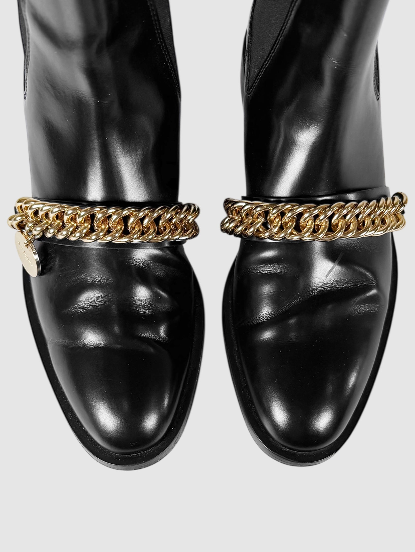 Chain Chelsea Boots