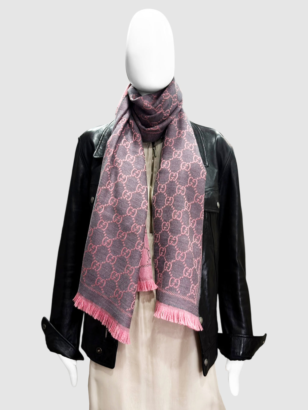 Jacquard Fringed Scarf