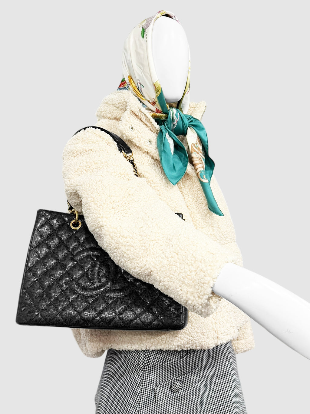Grand Shopping Tote