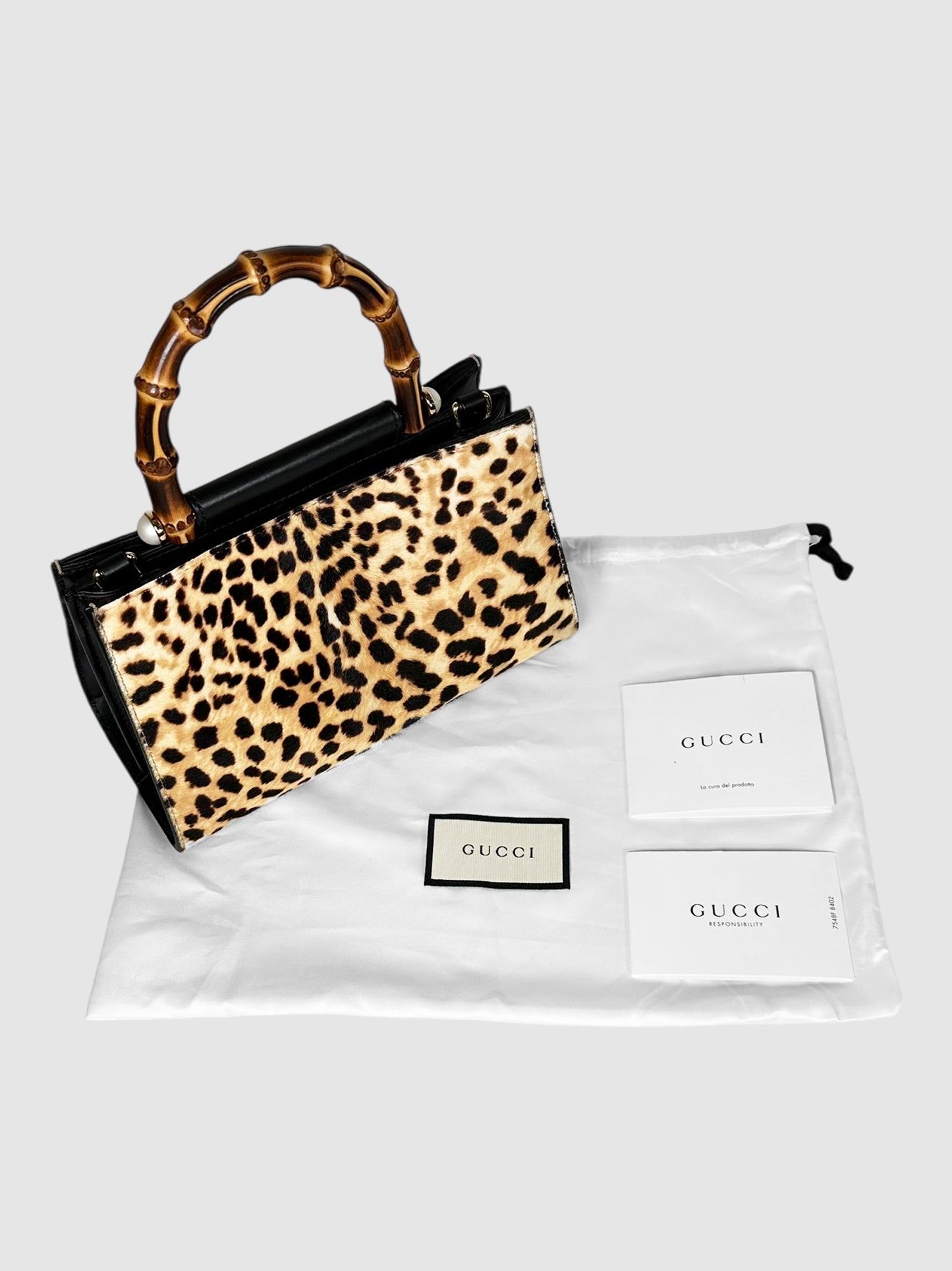 Leopard Print Nymphaea Bamboo Handle Bag