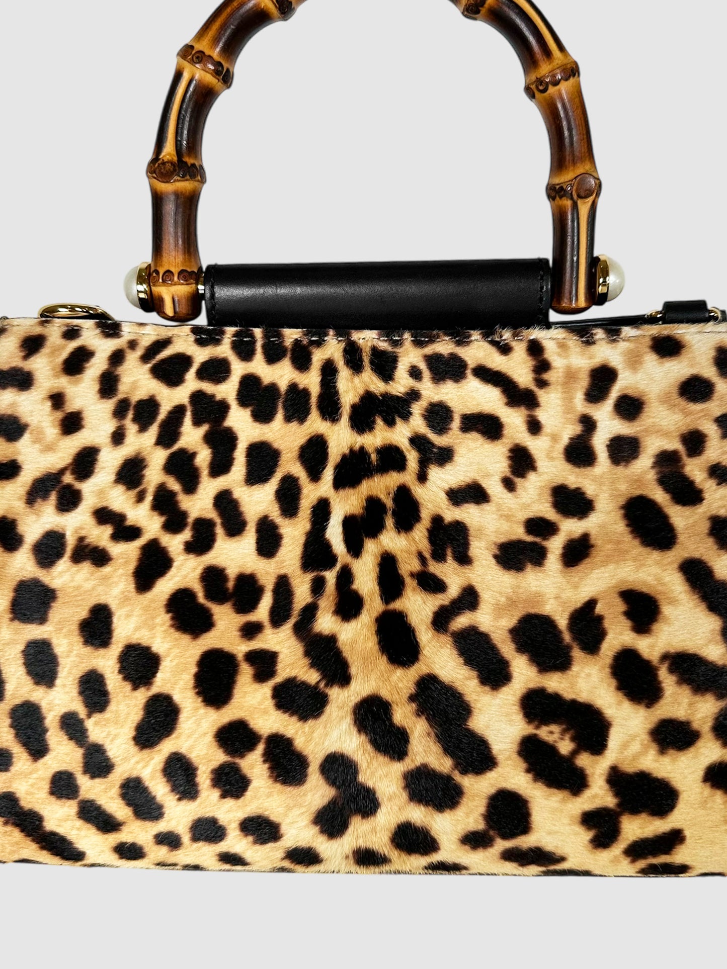 Leopard Print Nymphaea Bamboo Handle Bag