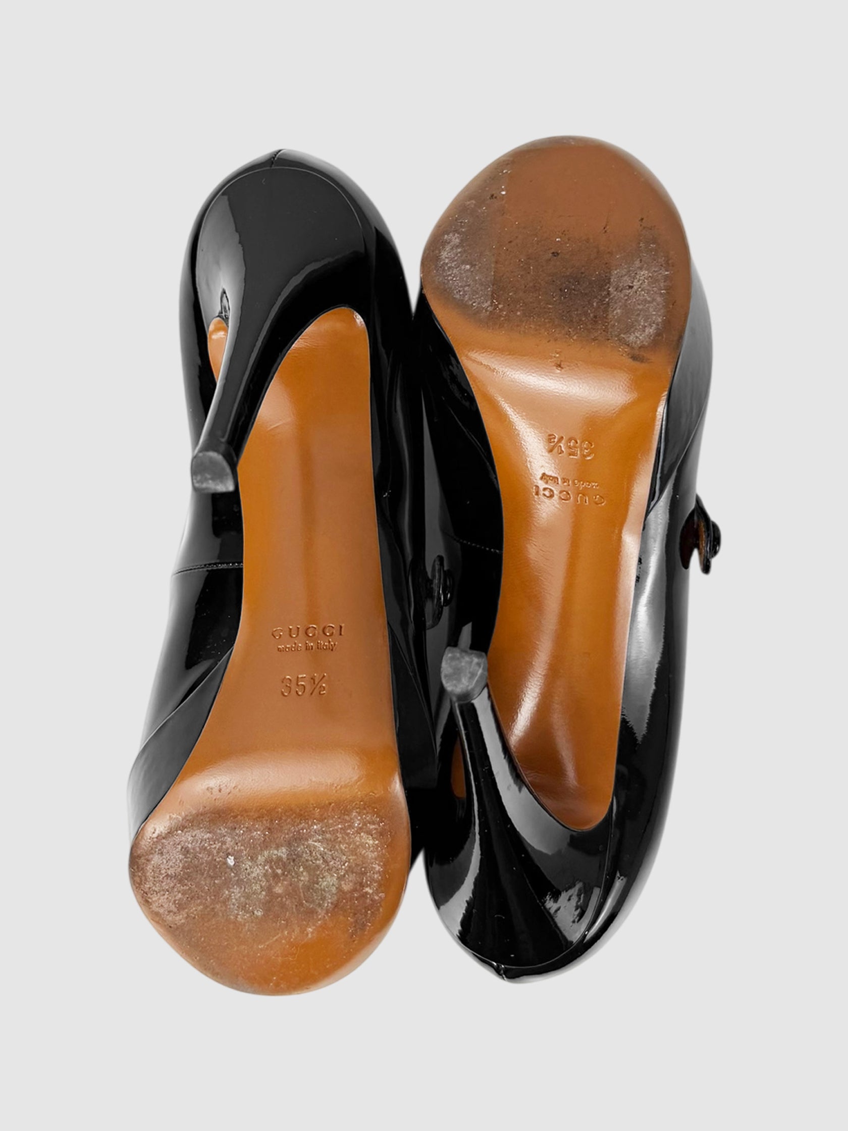 Mary Jane Pumps
