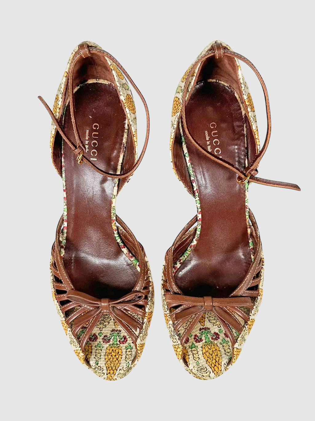 Pineapple Print Pumps