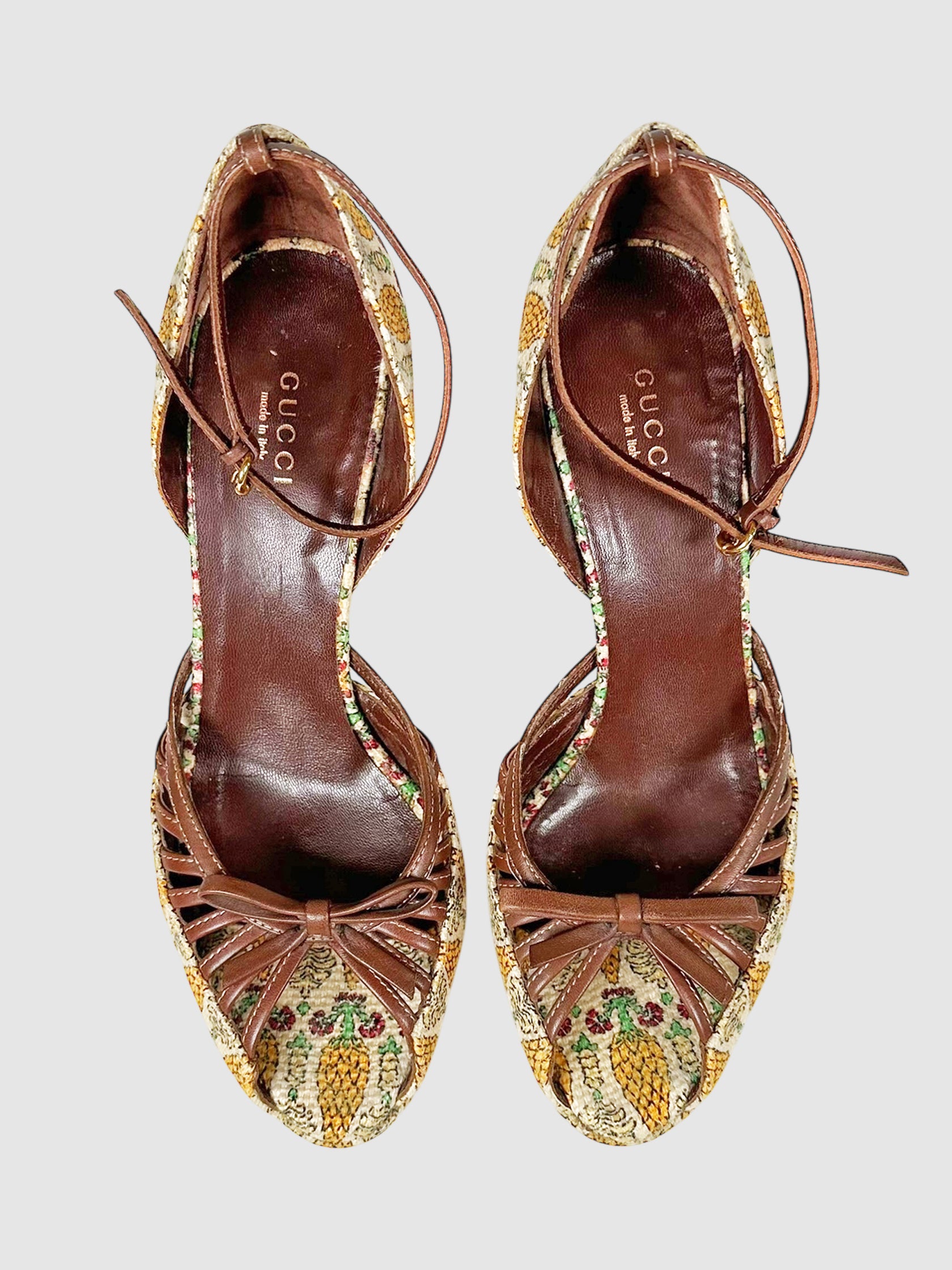 Pineapple Print Pumps