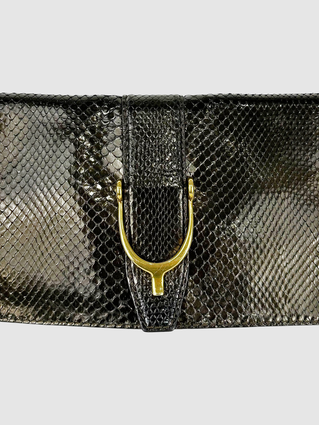 Stirrup Python Clutch