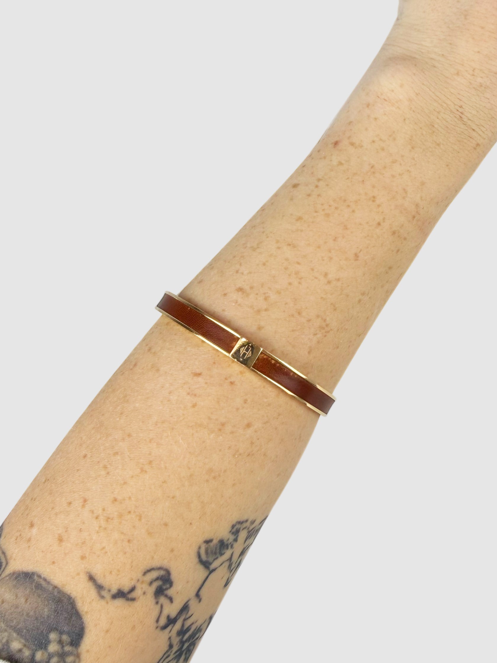 Kelly Leather Bangle